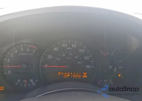 2005 Nissan Titan Xe z USA, uszkodzony, nr VIN 1N6AA06B65N513898